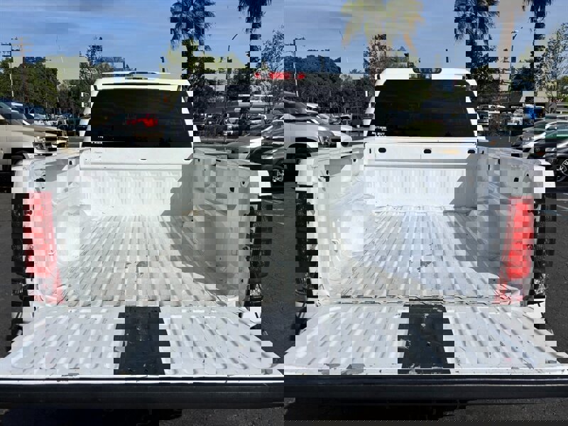 Used 2012 GMC Sierra 1500 SLT w/ SLT Convenience Package image 16