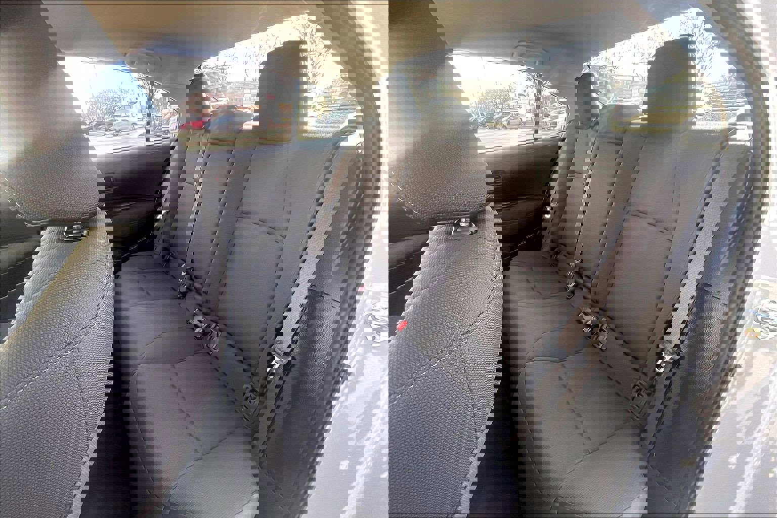 Used 2025 Toyota Corolla LE image 30