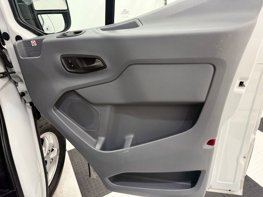 Used 2019 Ford Transit 350 XLT image 16