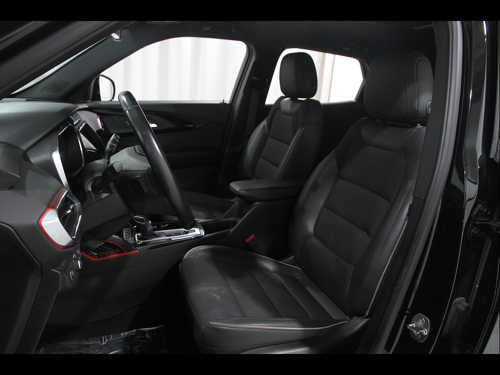Used 2021 Chevrolet TrailBlazer RS w/ Convenience Package FWD image 5
