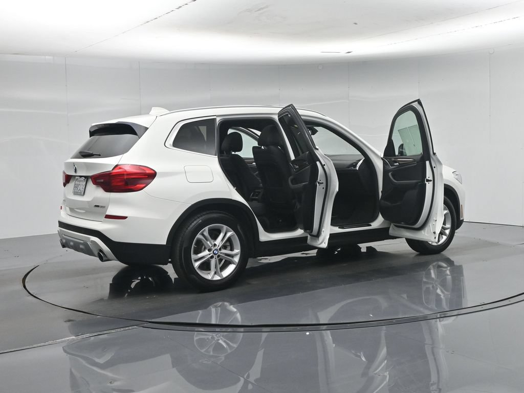 Used 2018 BMW X3 xDrive30i AWD/4WD image 6