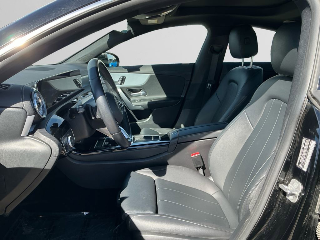 Used 2025 Mercedes-Benz CLA 250 4MATIC image 9