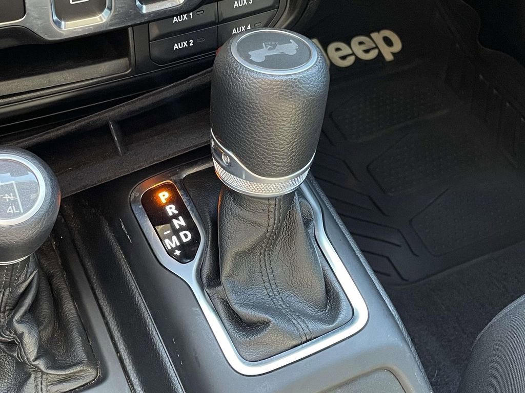 Used 2021 Jeep Wrangler Sport S image 20