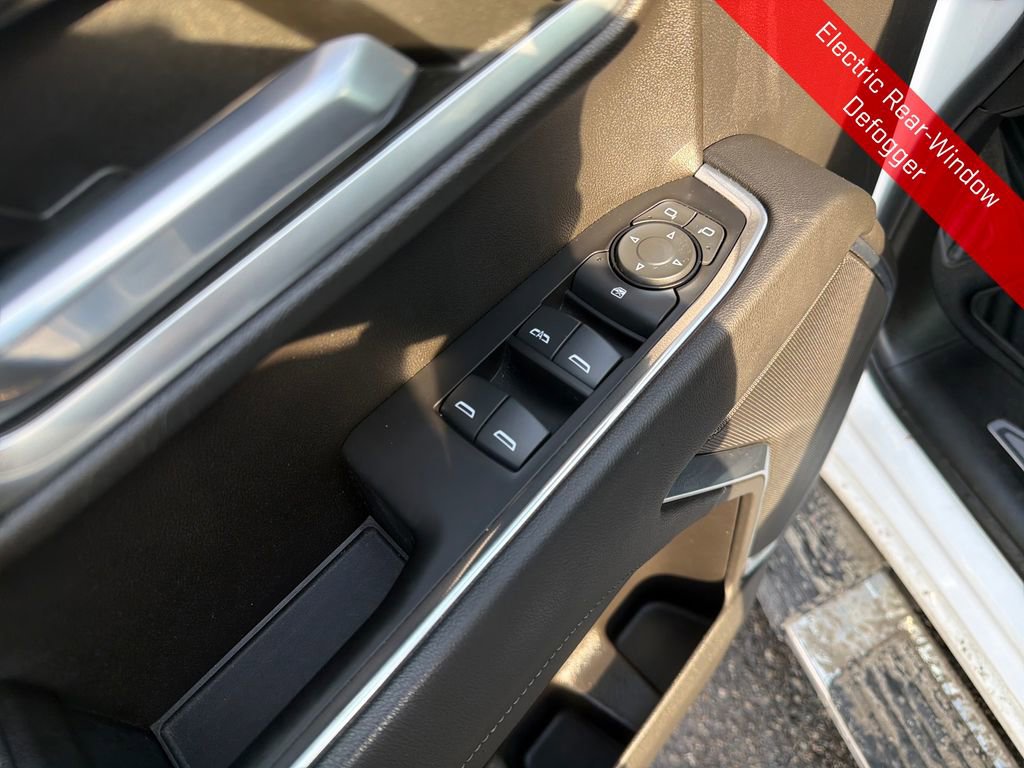 Used 2022 GMC Sierra 1500 SLE image 13