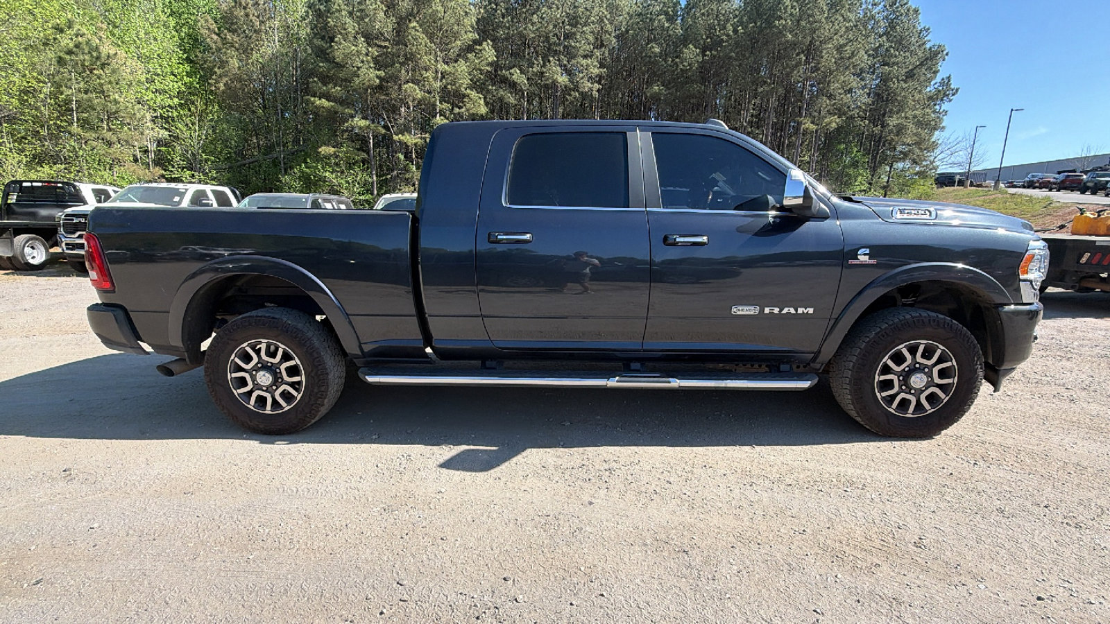 Used 2022 RAM 3500 Limited image 7