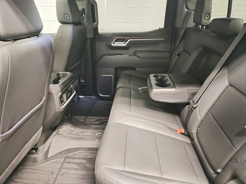 New 2026 GMC Sierra 1500 SLT w/ SLT Premium Plus Package AWD/4WD image 26
