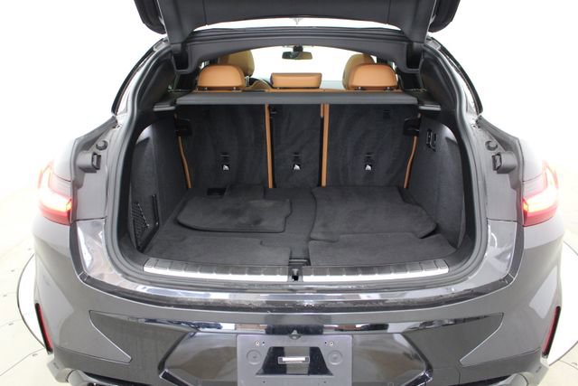 Used 2023 BMW X4 M40i AWD/4WD image 41
