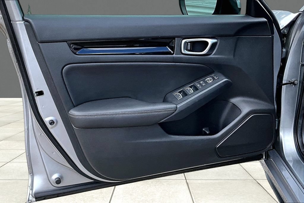 Used 2024 Honda Civic EX-L image 18