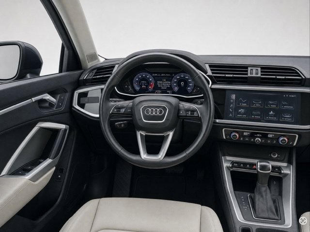 Used 2020 Audi Q3 2.0T Premium Plus AWD/4WD image 11