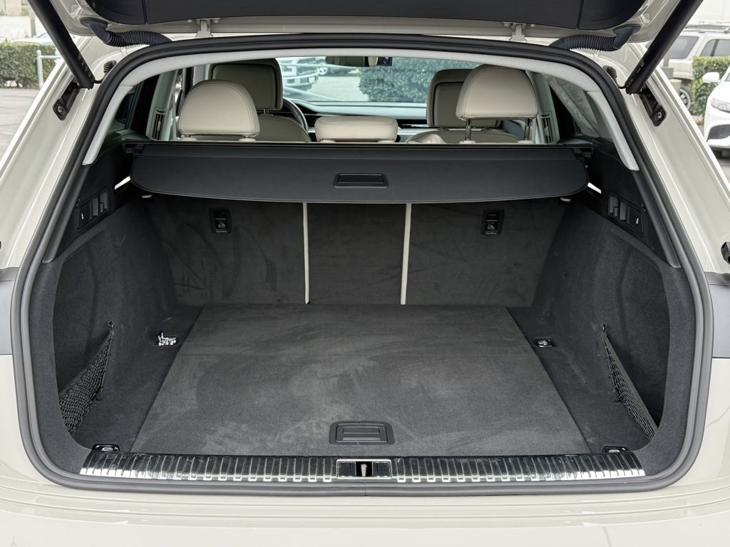 Used 2022 Audi e-tron Premium image 15