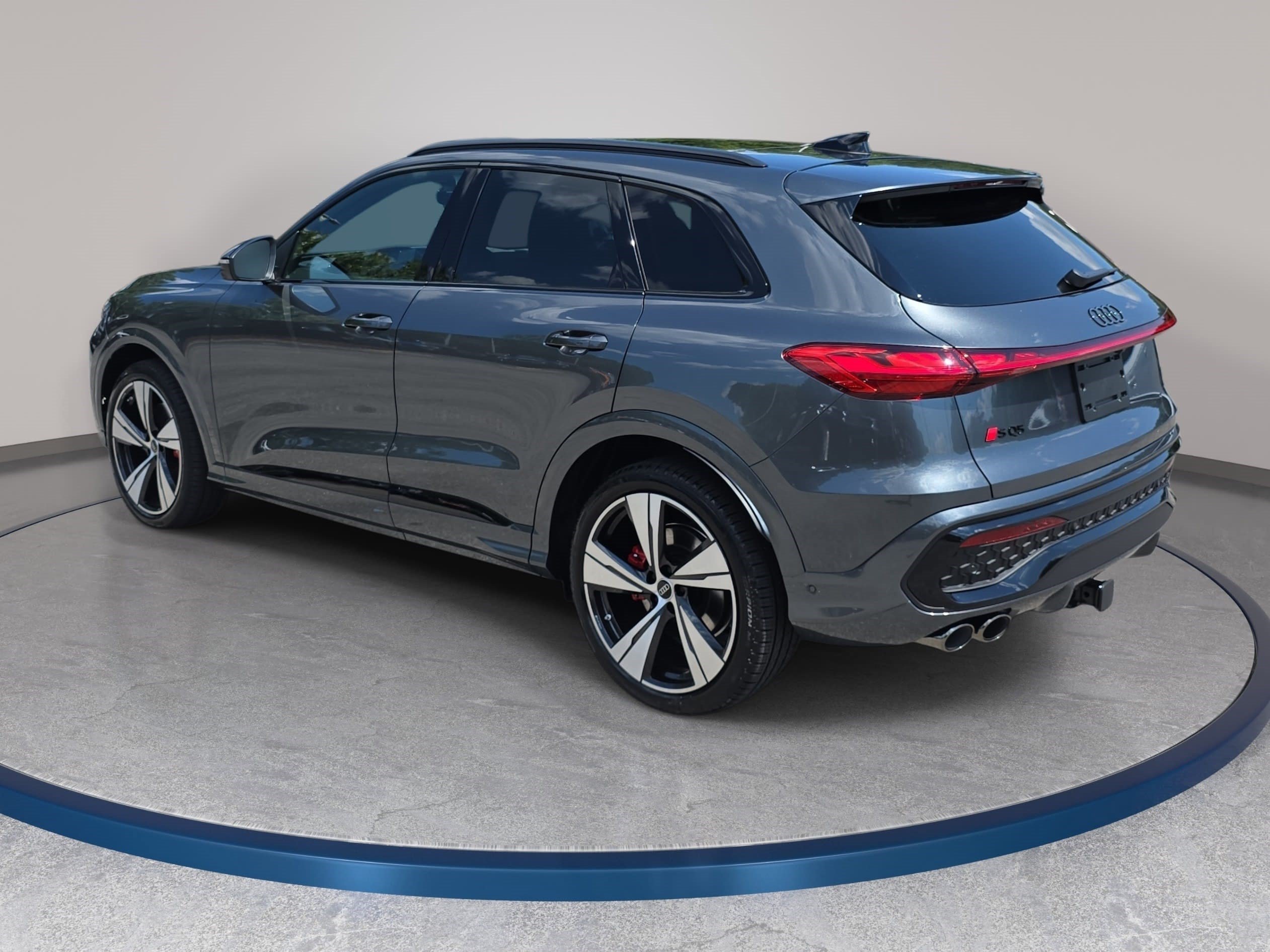 New 2026 Audi SQ5 Prestige AWD/4WD image 7