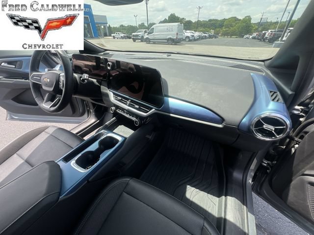 Used 2024 Chevrolet Equinox EV LT FWD image 33