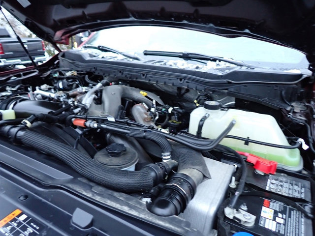 Used 2024 Ford F350 Platinum w/ Tremor Off-Road Package image 30