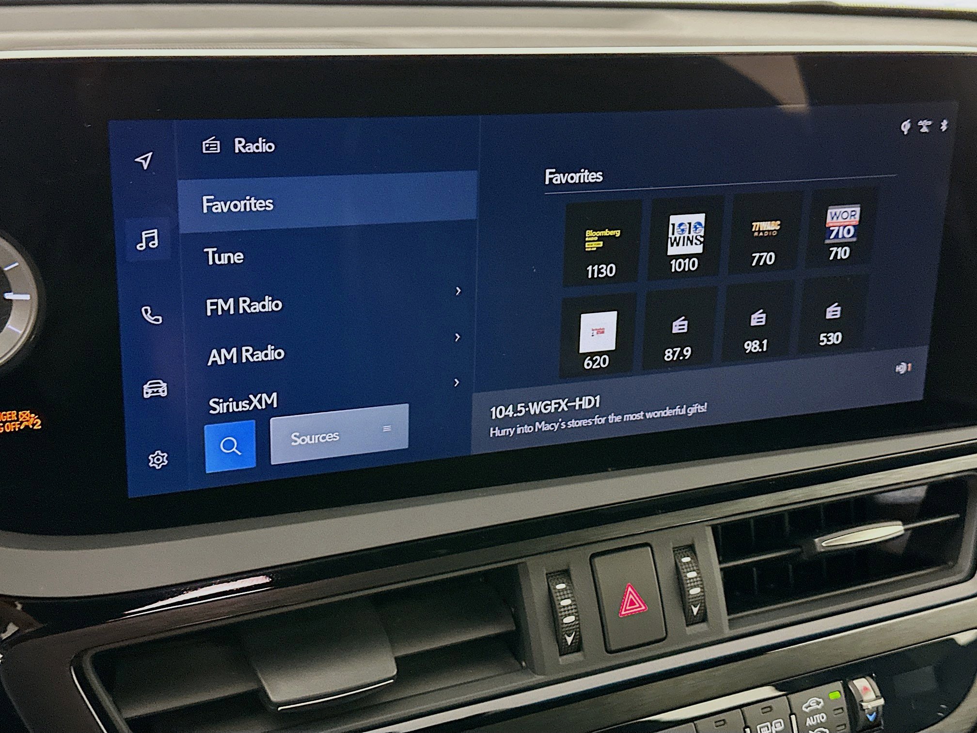 Used 2023 Lexus ES 350 F Sport w/ Accessory Package (Z2) image 21