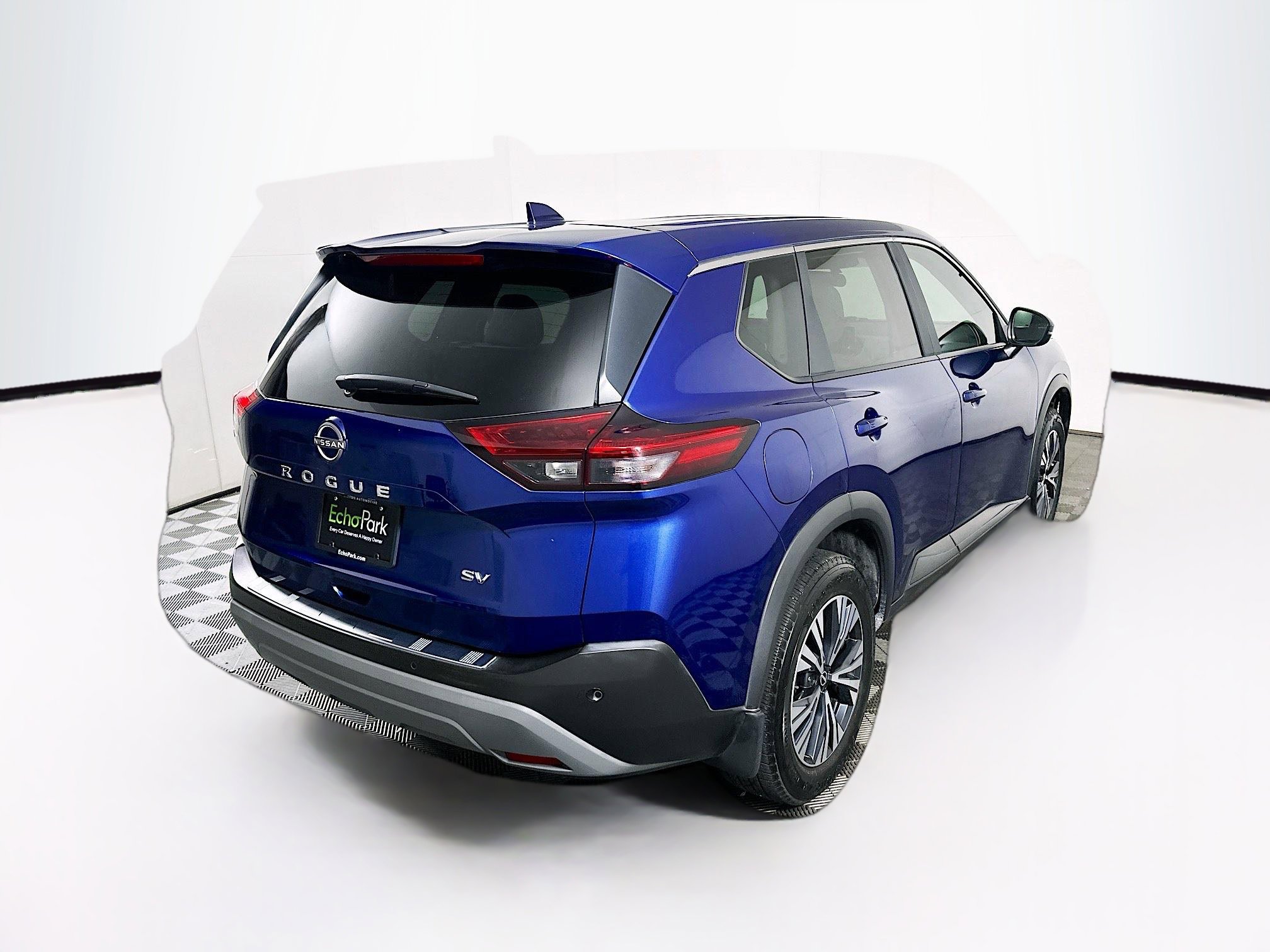 Used 2023 Nissan Rogue SV FWD image 9