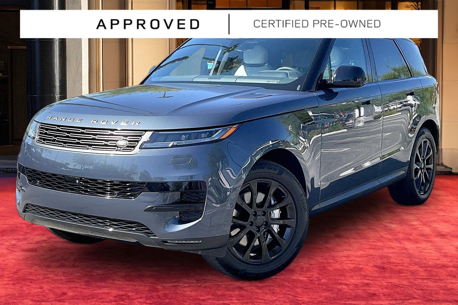 Used 2025 Land Rover Range Rover Sport SE