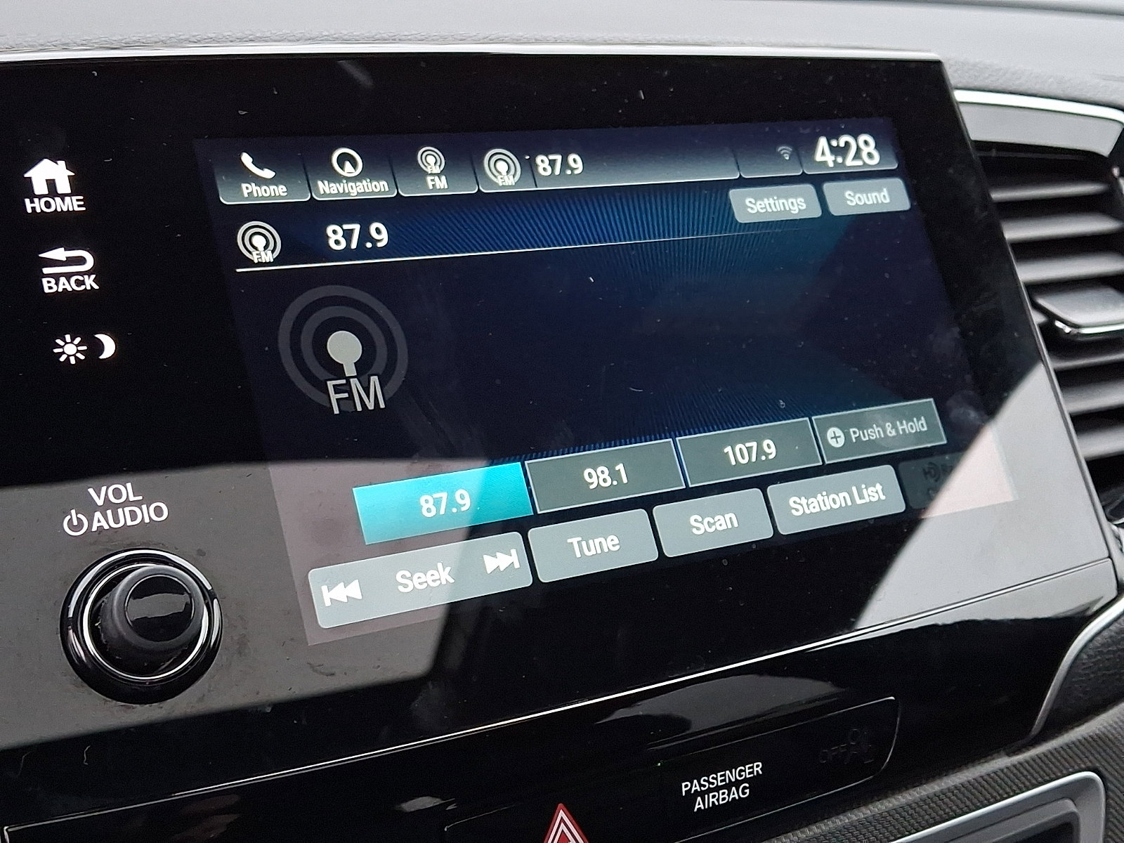 Certified 2023 Honda Passport TrailSport image 19