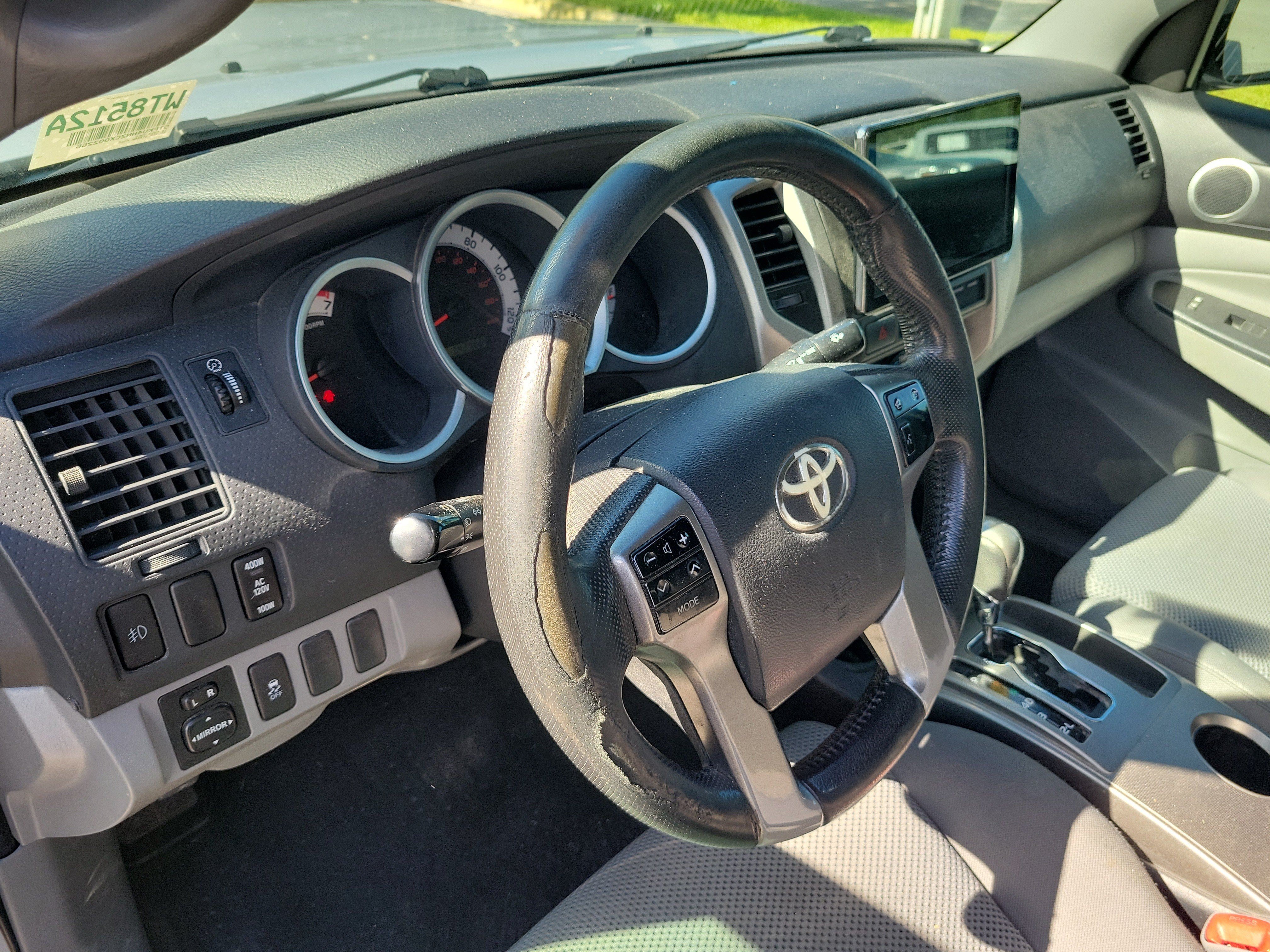 Used 2012 Toyota Tacoma PreRunner w/ TRD Sport Pkg RWD image 23