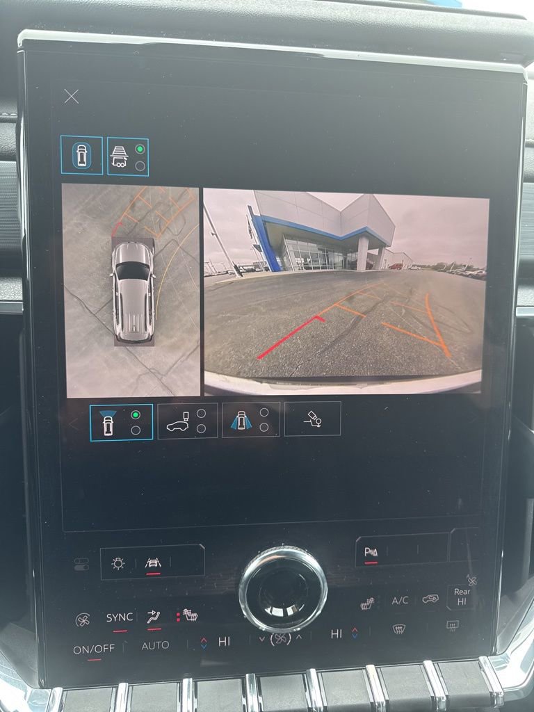 Used 2024 GMC Acadia Elevation image 34