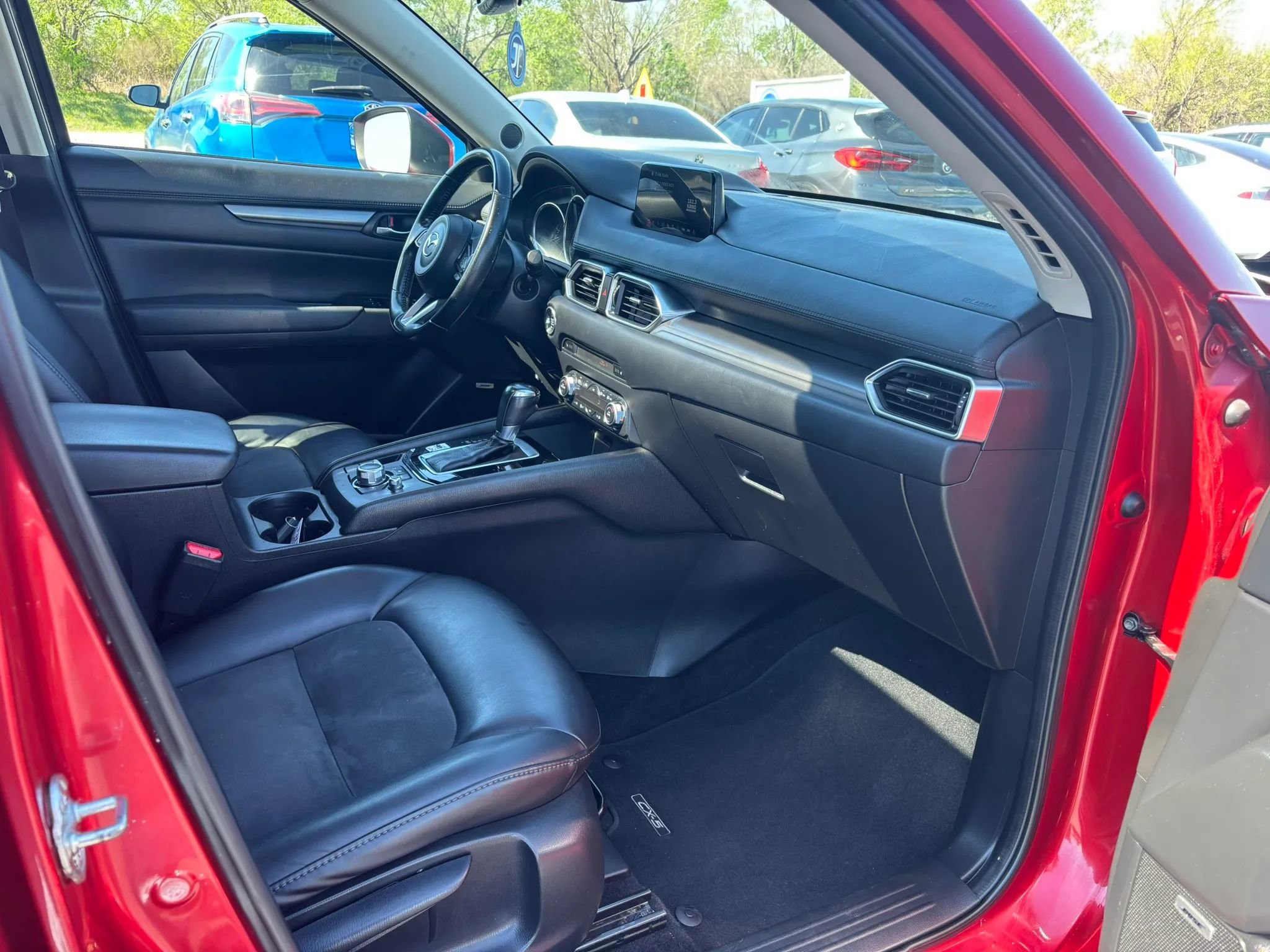 Used 2018 MAZDA CX-5 Touring FWD image 17