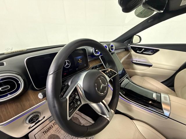 Used 2023 Mercedes-Benz C 300 Sedan image 4