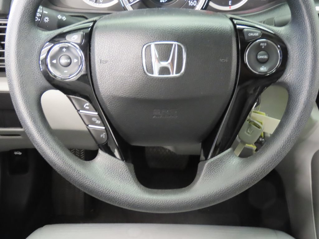 Used 2017 Honda Accord LX image 18