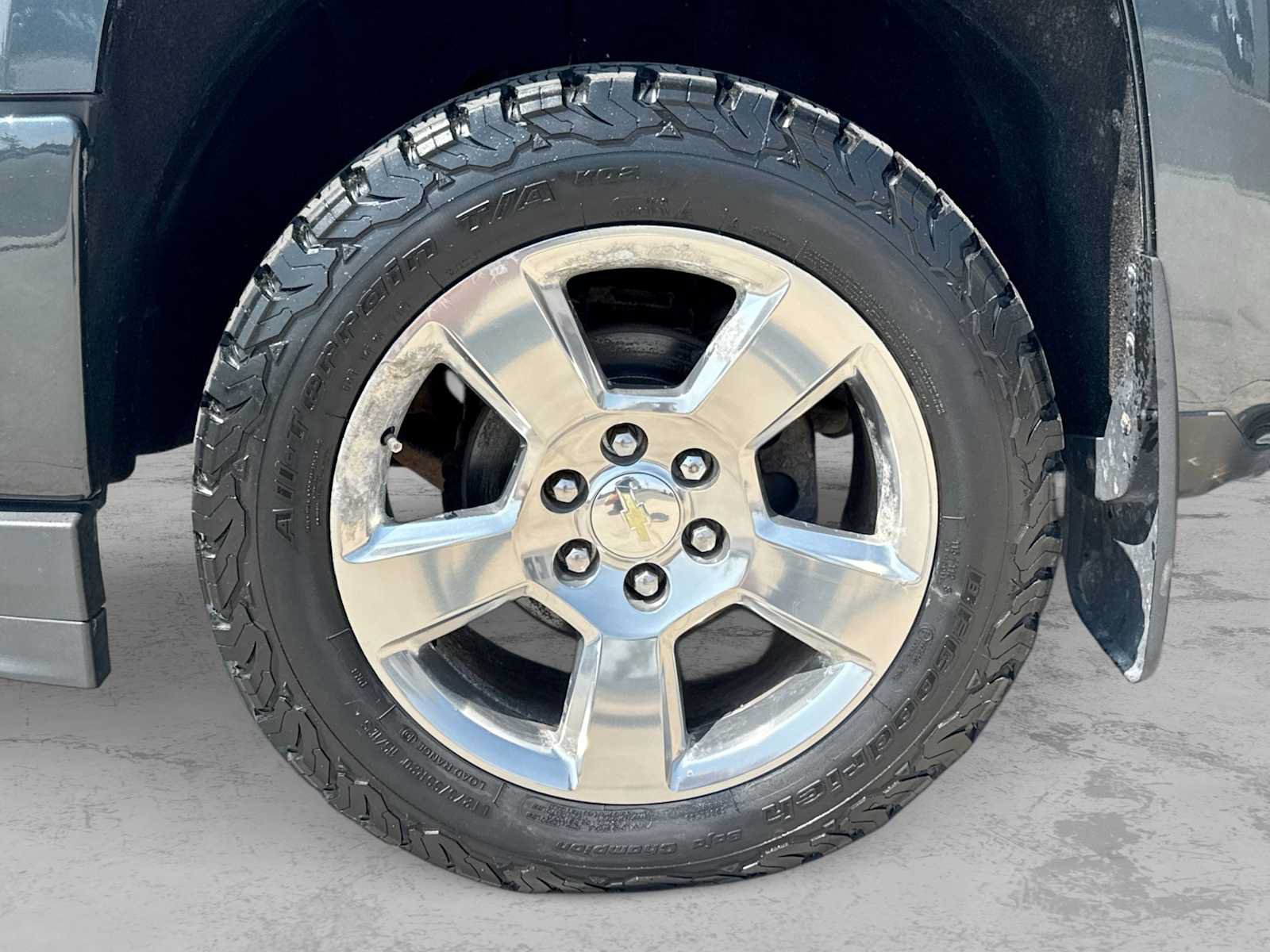 Used 2017 Chevrolet Silverado 1500 LT w/ All Star Edition AWD/4WD image 13
