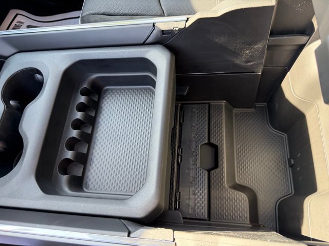 New 2026 RAM 2500 Laramie w/ Sport Appearance Package AWD/4WD image 24