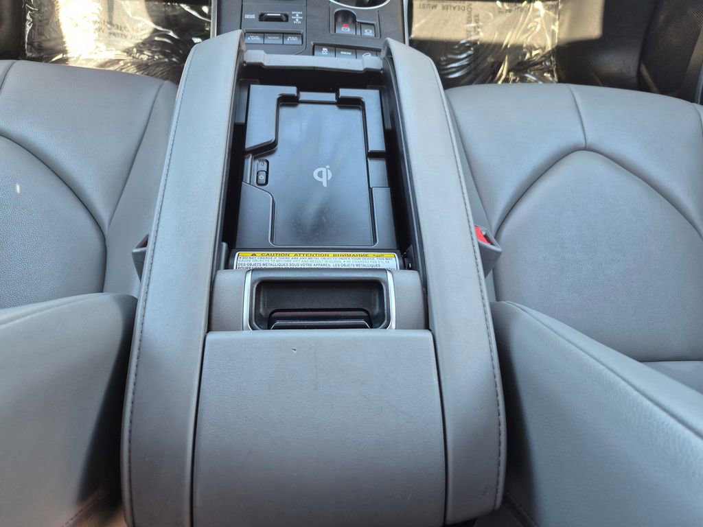 Used 2022 Toyota Highlander XLE image 36