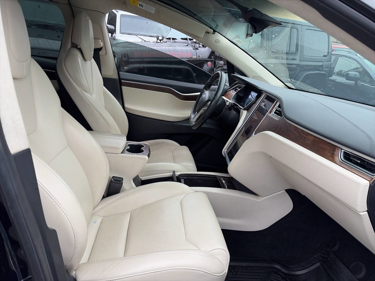 Used 2018 Tesla Model X 100D image 9