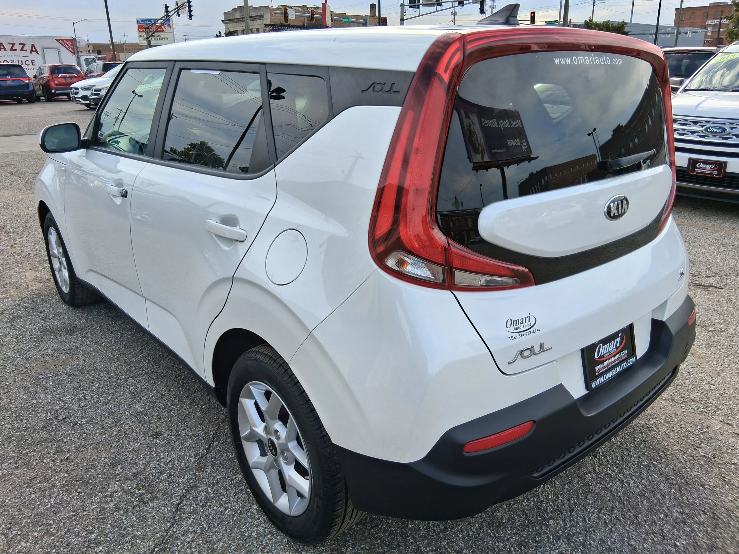 Used 2020 Kia Soul S FWD image 8