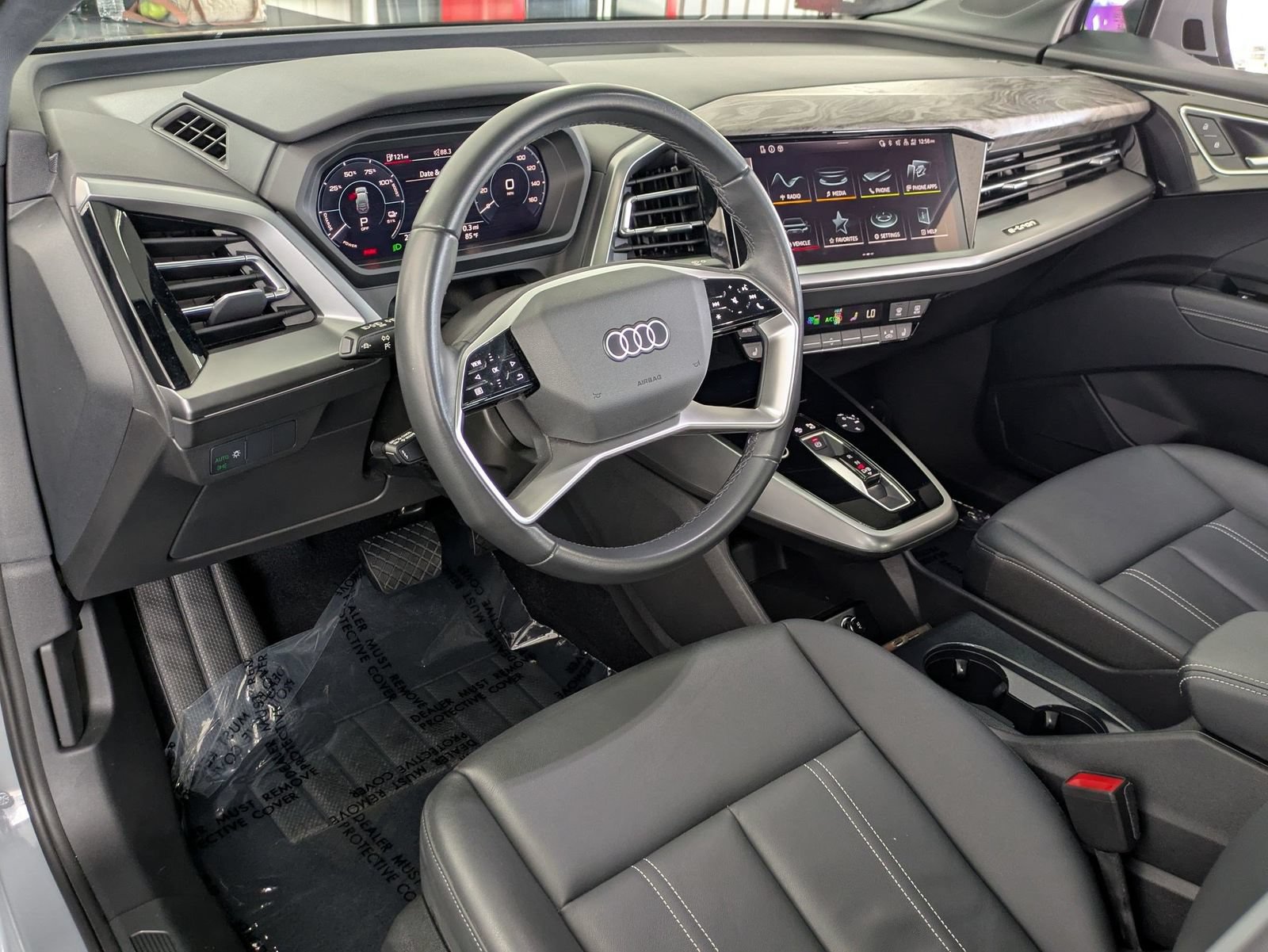 Used 2023 Audi Q4 e-tron Premium w/ Convenience Package AWD/4WD image 15