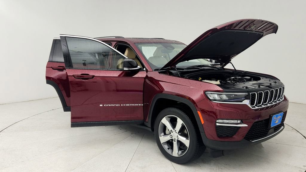 Used 2022 Jeep Grand Cherokee Limited RWD image 10