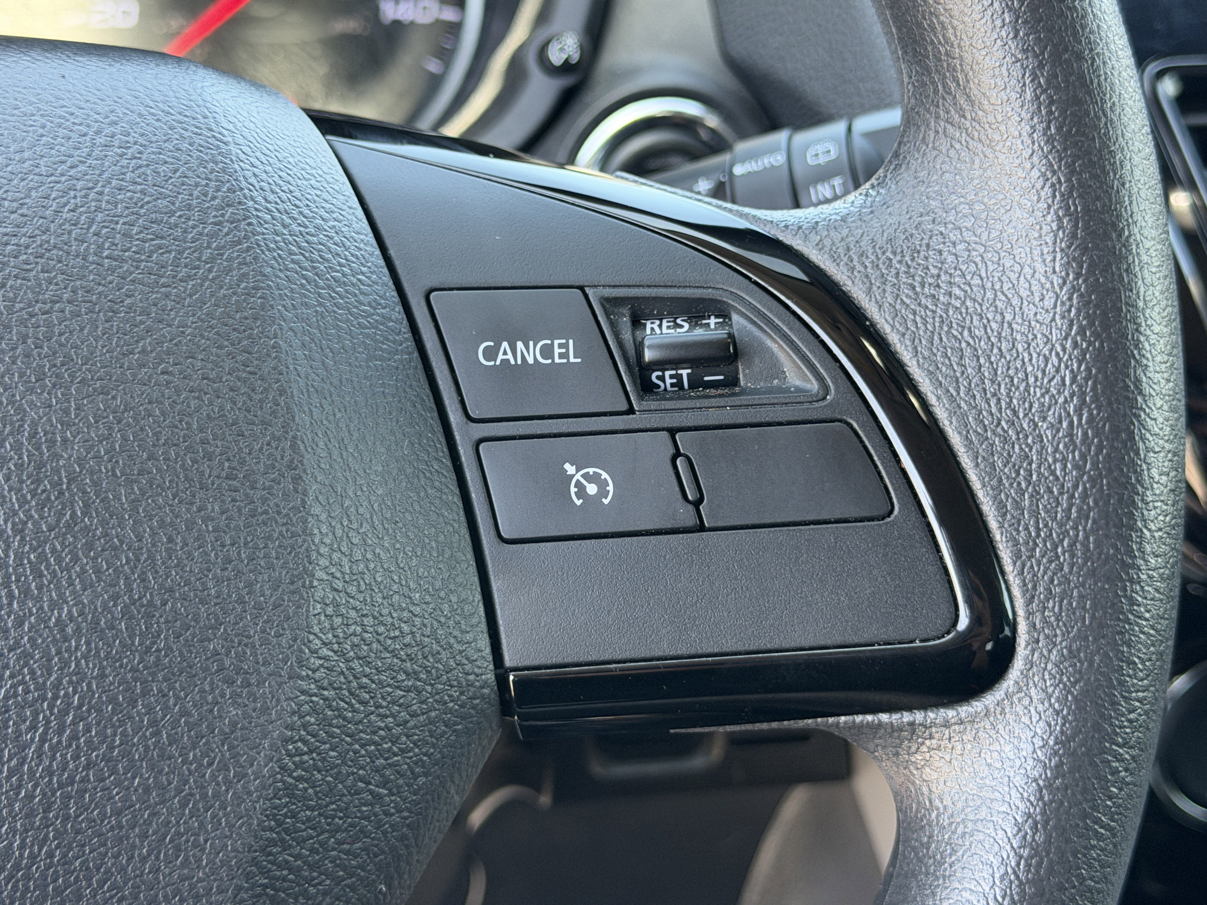 Used 2024 Mitsubishi Eclipse Cross SE image 19