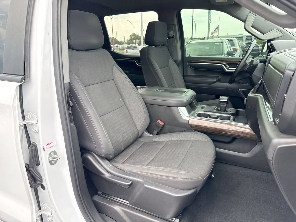 Used 2022 Chevrolet Silverado 1500 RST AWD/4WD image 25