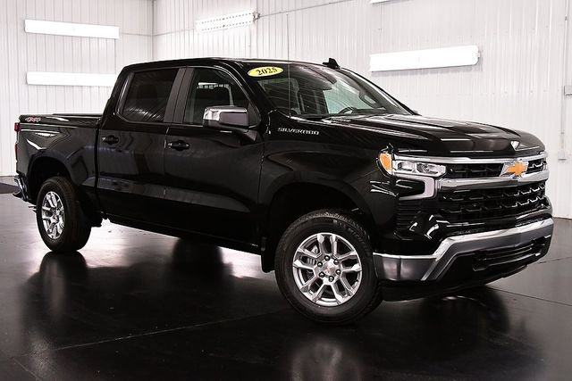 New 2025 Chevrolet Silverado 1500 LT