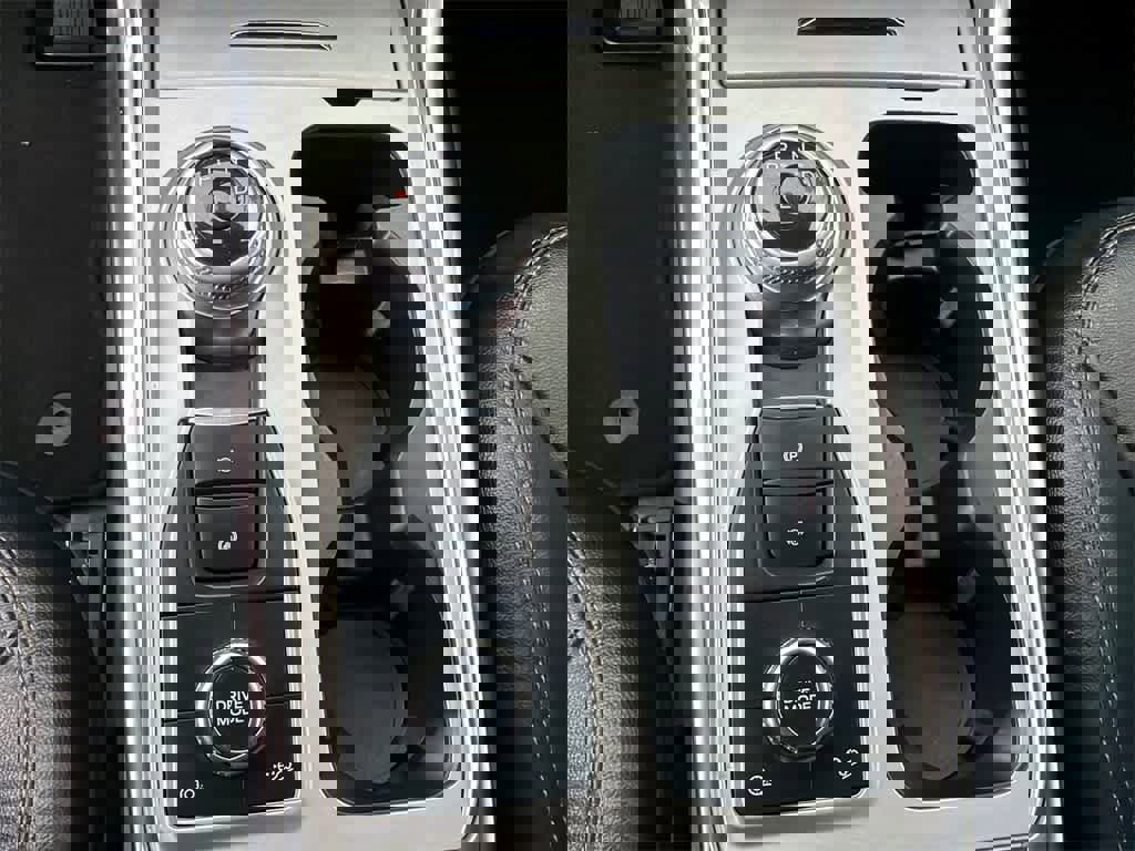 Certified 2023 Ford Explorer Limited image 31