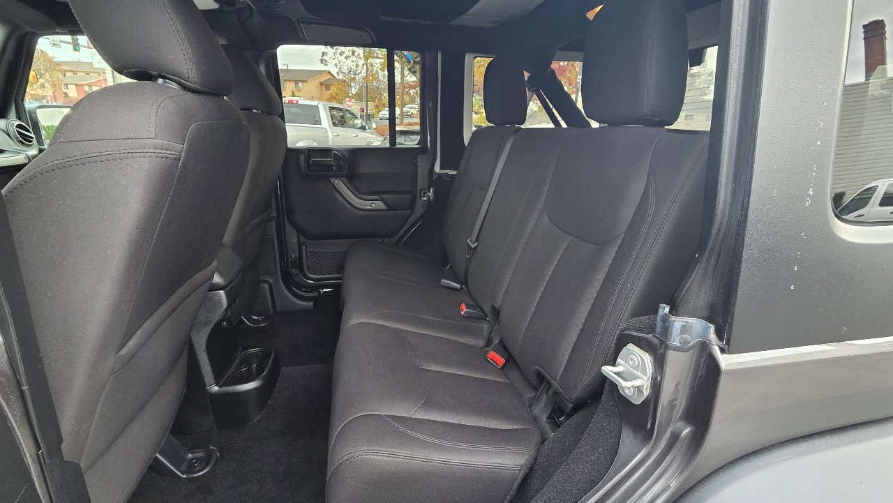 Used 2017 Jeep Wrangler Unlimited Sport w/ Quick Order Package 24S image 17