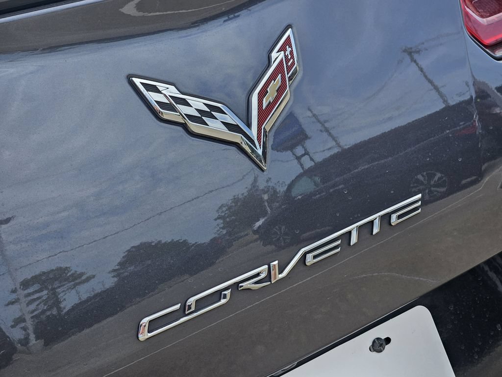 Used 2014 Chevrolet Corvette Stingray Coupe w/ 3LT Preferred Equipment Group RWD image 11
