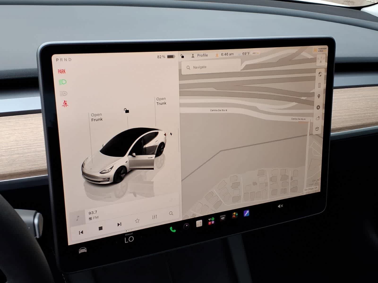 Used 2023 Tesla Model 3 Standard Range RWD image 21