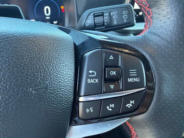 Used 2025 Ford Explorer ST-Line w/ ST-Line Street Pack image 16