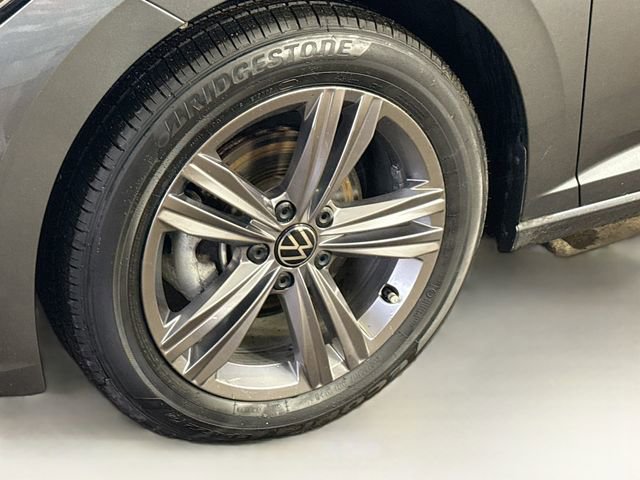 Used 2023 Volkswagen Jetta SE FWD image 18
