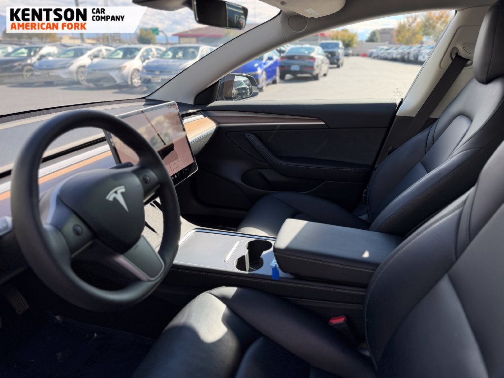 Used 2022 Tesla Model 3 Long Range AWD/4WD image 27