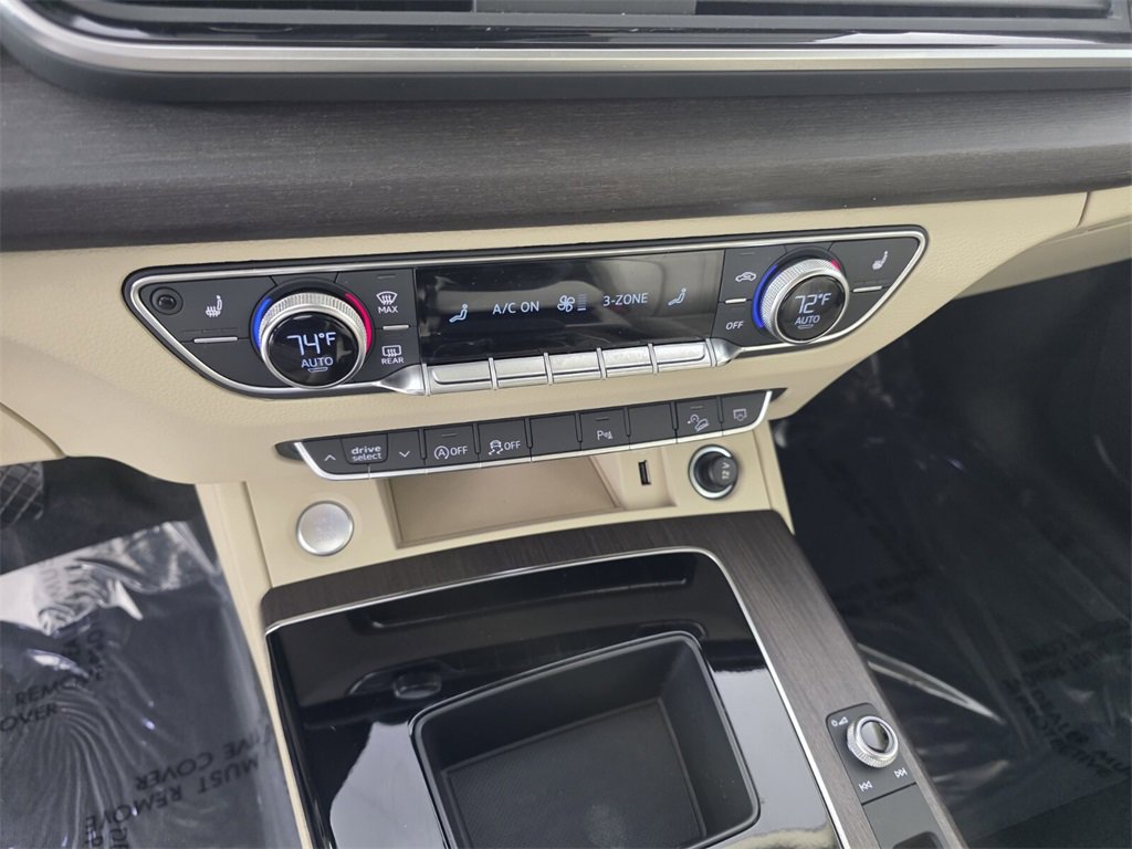 Used 2024 Audi Q5 2.0T Premium image 23