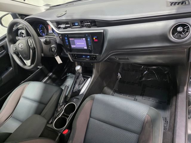 Used 2019 Toyota Corolla LE image 35