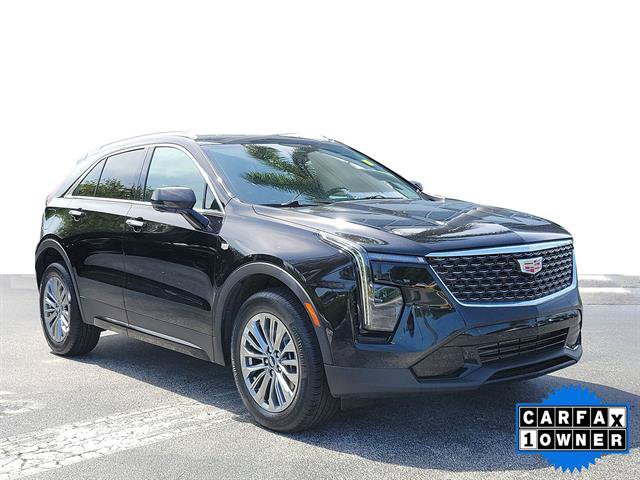 Certified 2025 Cadillac XT4 Premium Luxury FWD image 2