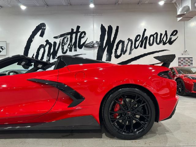 Used 2023 Chevrolet Corvette Stingray Premium Conv w/ Z51 Performance Package image 7