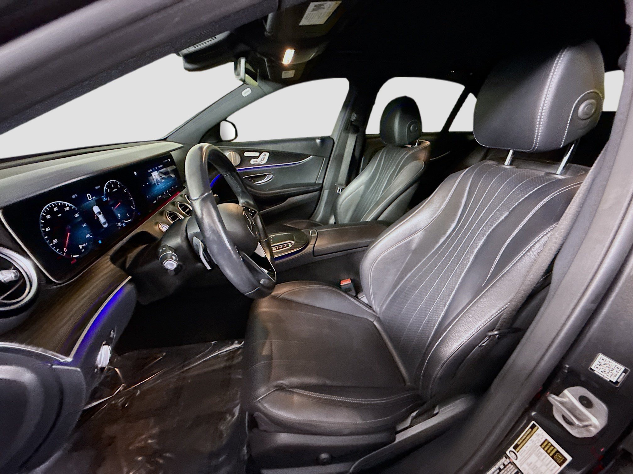 Used 2022 Mercedes-Benz E 350 Sedan w/ AMG Line Exterior image 22