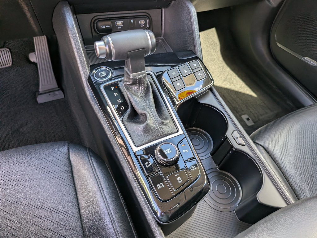 Certified 2024 Kia Sportage SX FWD image 28