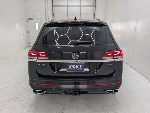 Used 2022 Volkswagen Atlas SEL R-Line AWD/4WD image 7